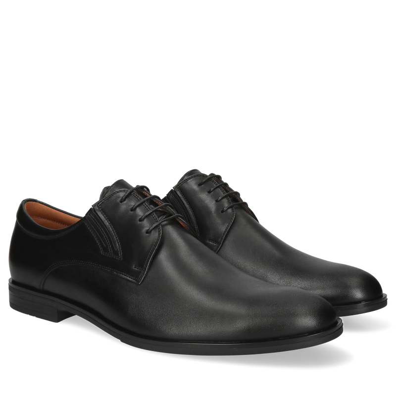 Szerokie obuwie męskie ręcznie szyte w Polsce, do biura