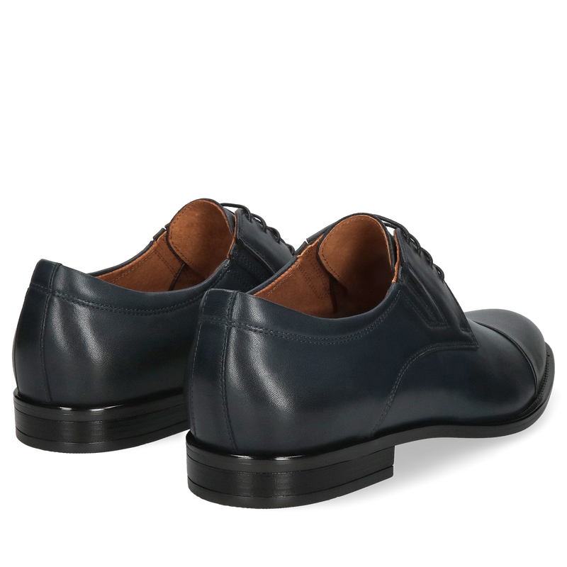 Klasyczne derby idealne do garnituru, wyjątkowy design na ślub