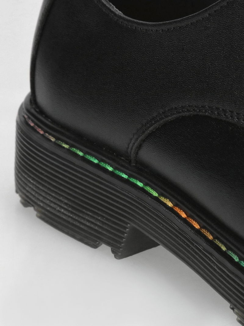 Polskie buty damskie połączenie klasyki i nowoczesności.