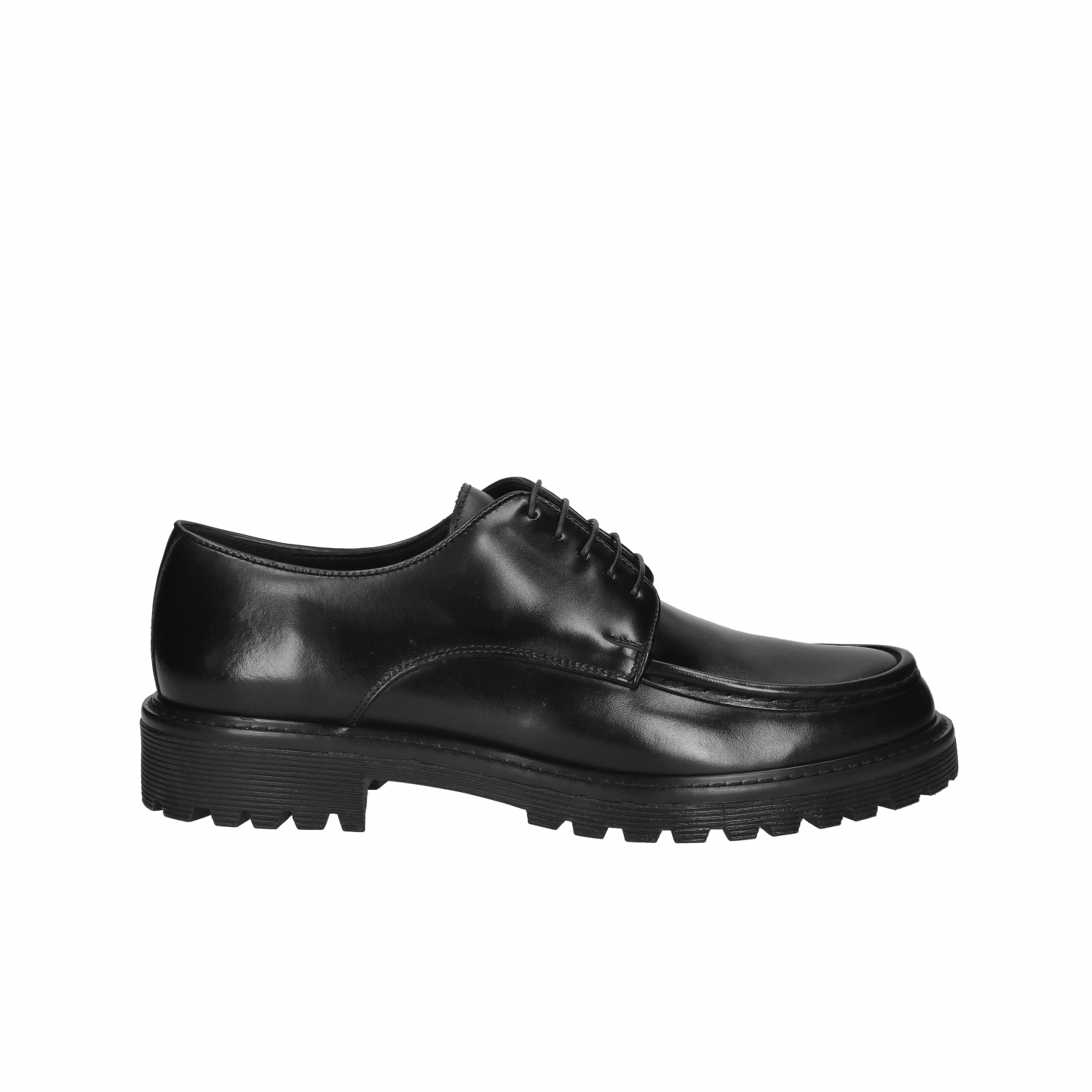 Czarne półbuty męskie z grubą podeszwą do codziennych stylizacji