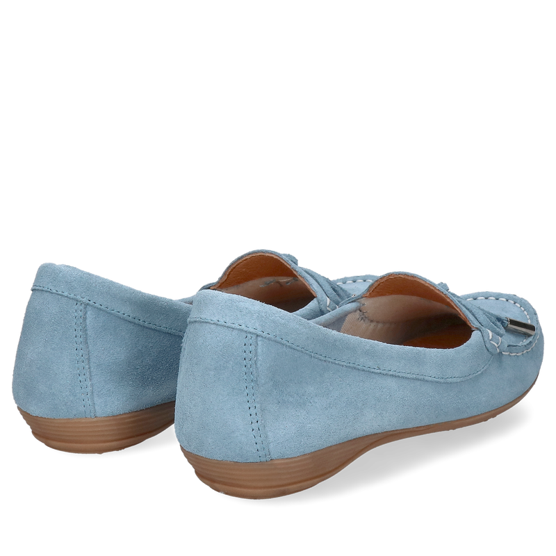 Lekkie mokasyny zamszowe – idealne na długie spacery