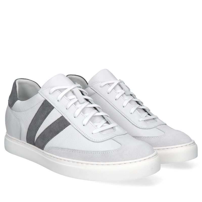 Niewidoczne podwyższenie, białe sneakersy, komfort i wsparcie dla stóp, Conhpol, Konopka shoes