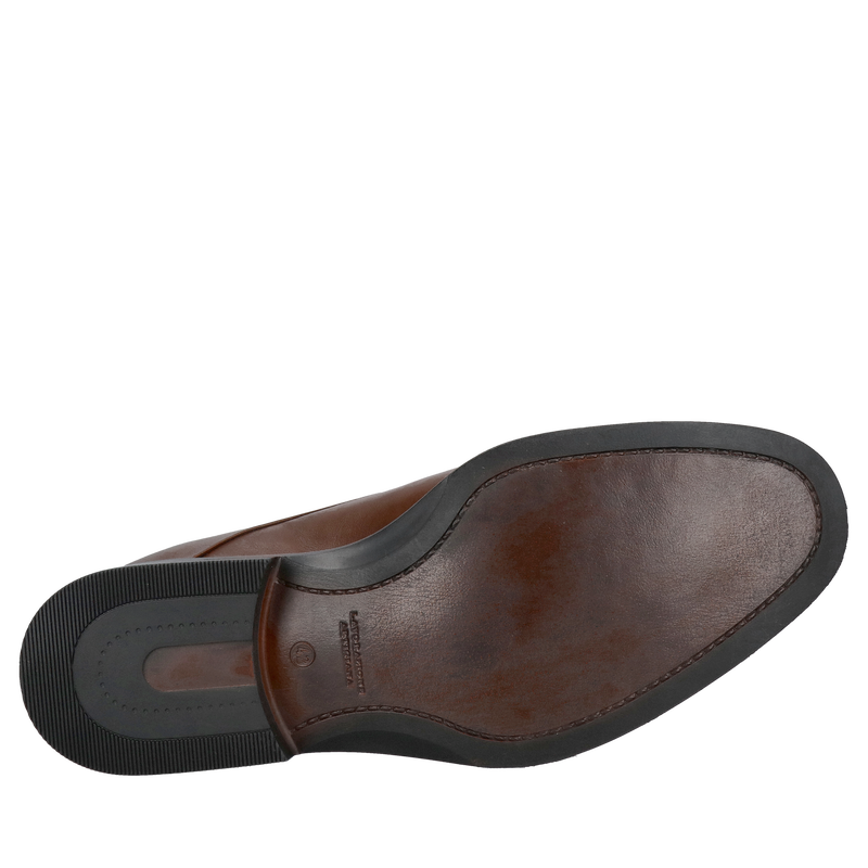 Eleganckie obuwie ślubne dla mężczyzn, zapewniające dyskretne podwyższenie wzrostu, podkreślające indywidualny styl