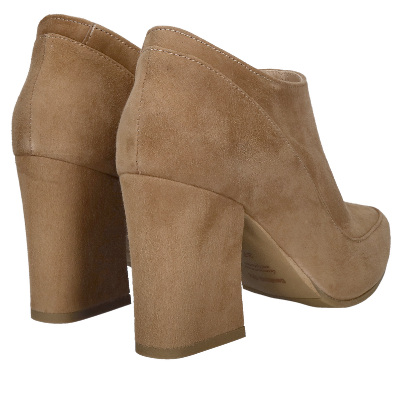 Beżowe obuwie damskie Conhpol: Elegancja, wygoda i polska jakość, Conhpol Bis, Konopka Shoes