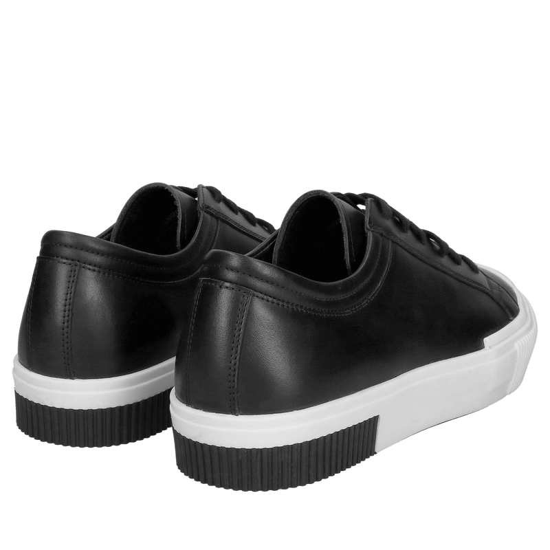 Męskie sportowe buty sznurowane na grubej podeszwie białej