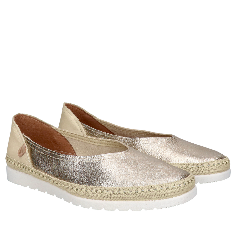 Złote letnie espadryle damskie, ultra lekkie i wygodne