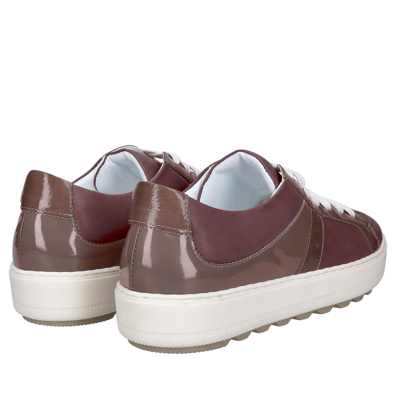 Fioletowe sneakersy damskie ze skóry Konopka Shoes, buty na co dzień, półbuty sznurowane damskie, polska produkcja Conhpol Bis