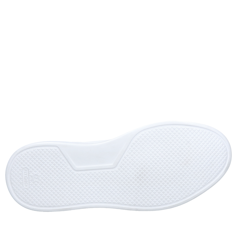 Sportowe męskie buty ze skóry na grubej lekkiej podeszwie białej