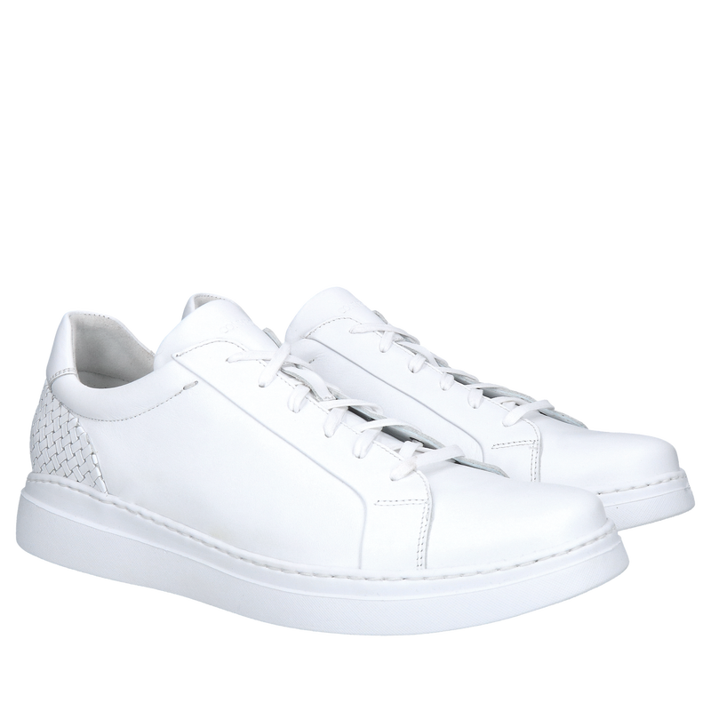 Sportowe męskie buty ze skóry na grubej lekkiej podeszwie białej