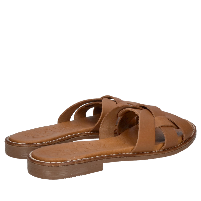 Minimalistyczne klapki skórzane, idealne na gorące dni , Konopka shoes Minimalistyczne klapki skórzane, idealne na gorące dni , Konopka shoes