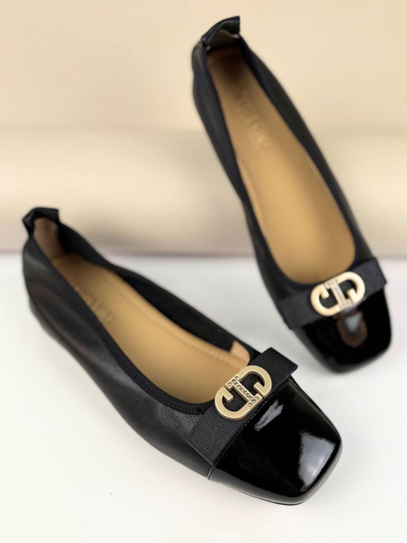 Modne baleriny damskie z lakierowanym noskiem, unikalny design, Konopka shoes Modne baleriny damskie z lakierowanym noskiem, unikalny design, Konopka shoes