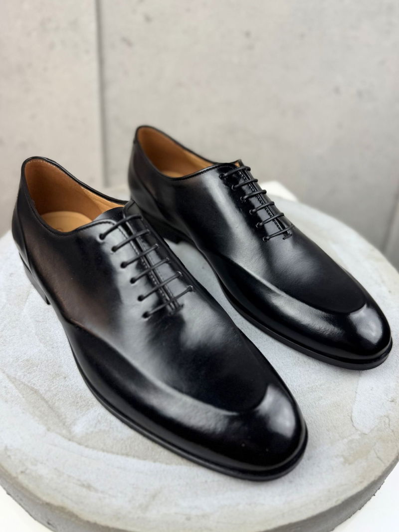 Eleganckie buty męskie, półbuty skórzane do garnituru, polski producent obuwia skórzanego Conhpol