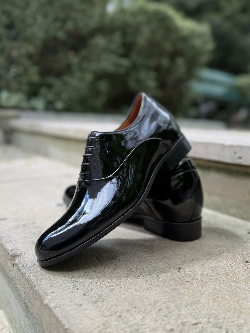 Buty podwyższające, eleganckie buty męskie podwyższające, polski producent obuwia skórzanego Conhpol, buty lakierki męskie