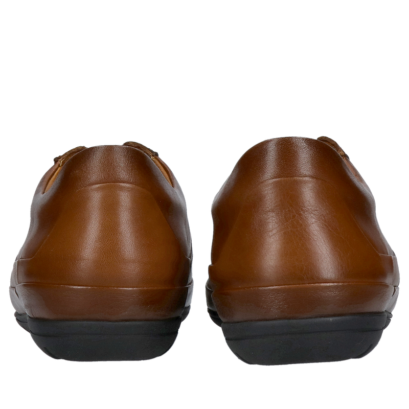 Wygodne półbuty męskie na co dzień, do pracy z technologią overflex - wysoka amortyzacja i duży komfort