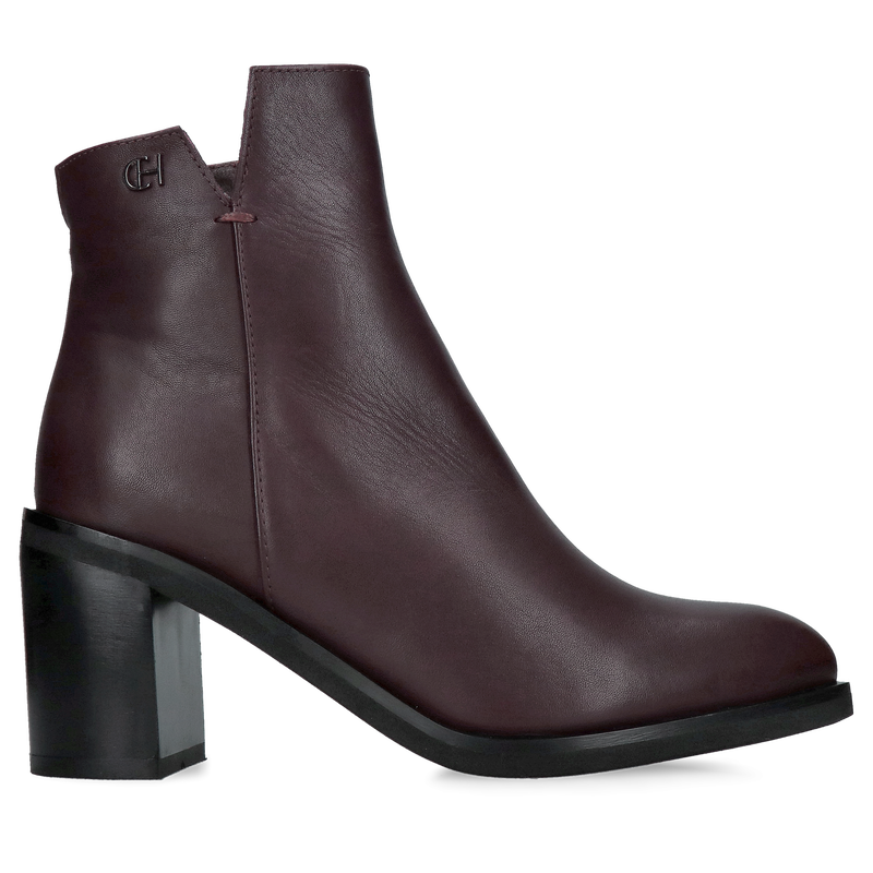 Botki na obcasie, eleganckie skórzane trzewiki w ciemnym bordowym odcieniu skóry