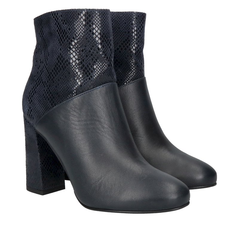 Botki damskie na słupku – połączenie zamszu i skóry licowej, Konopka shoes