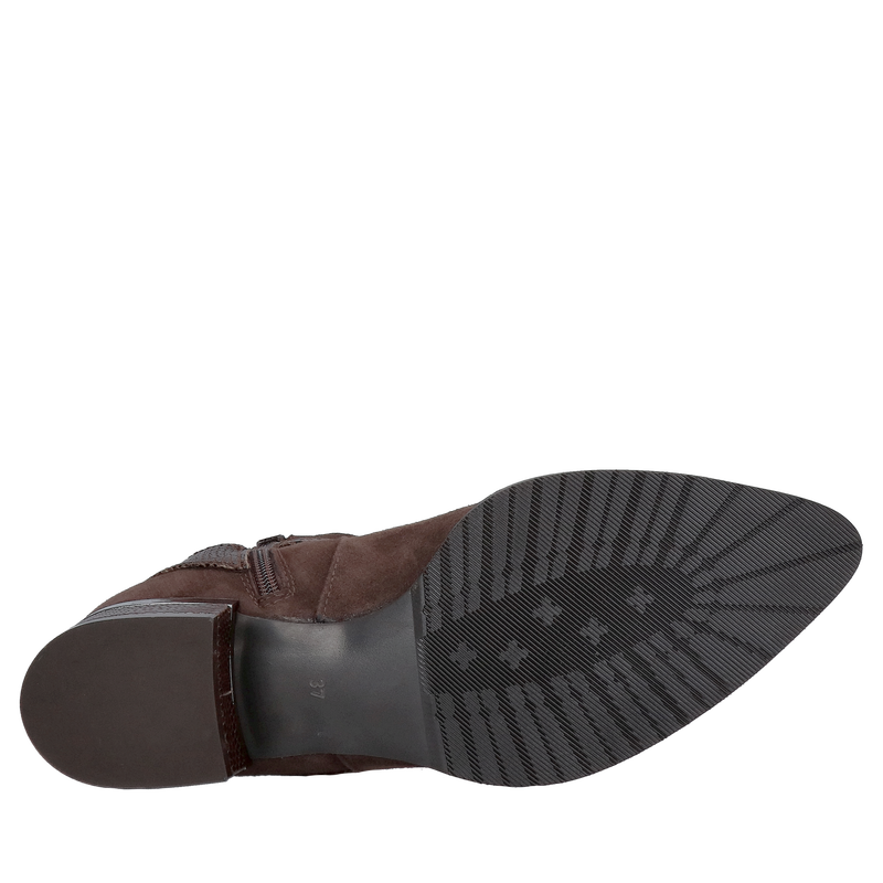 Modne zamszowe botki do szpica, ocieplane od polskiego producenta