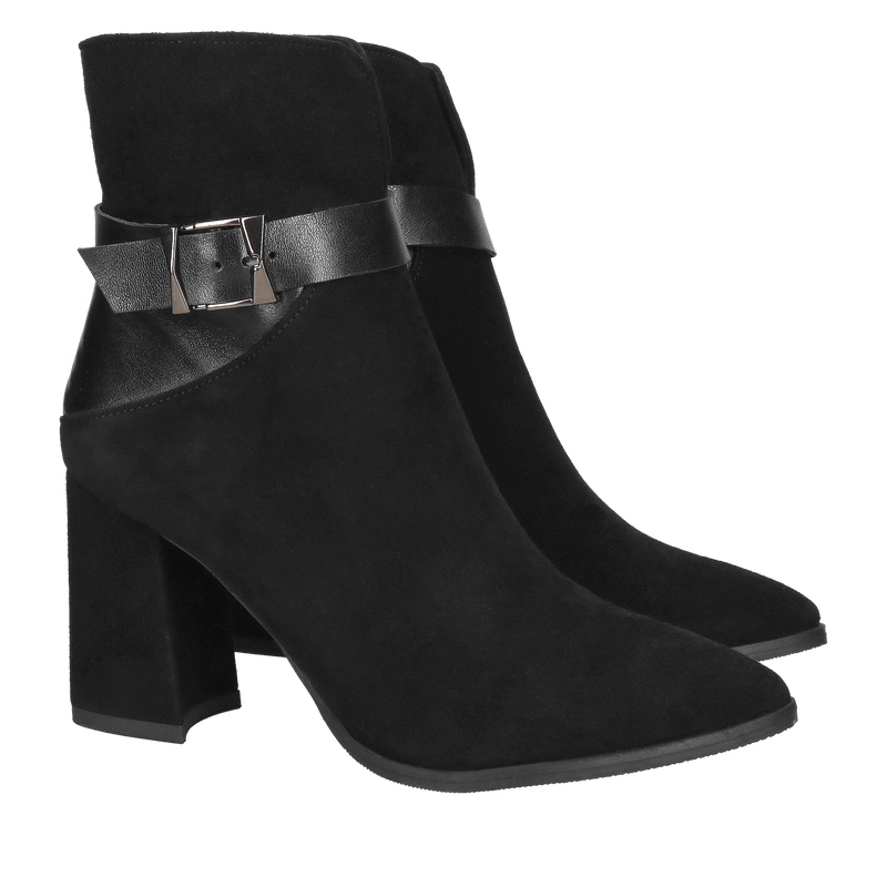 Botki zamszowe na wysokim stailnym słupku z efektywną ozdobą,