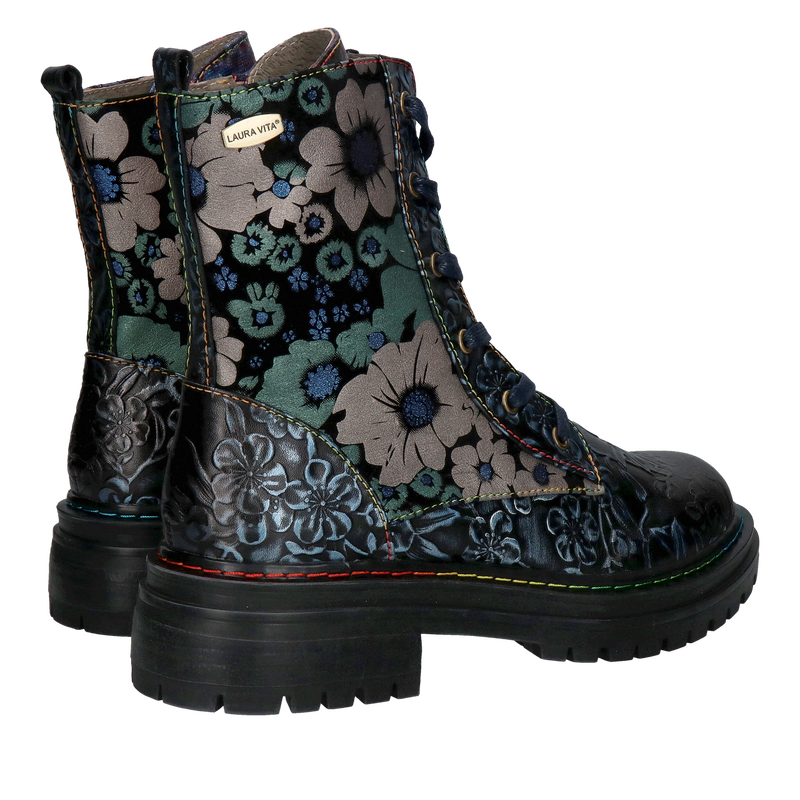 Oryginalne botki damskie, wygoda połączona z awangardą