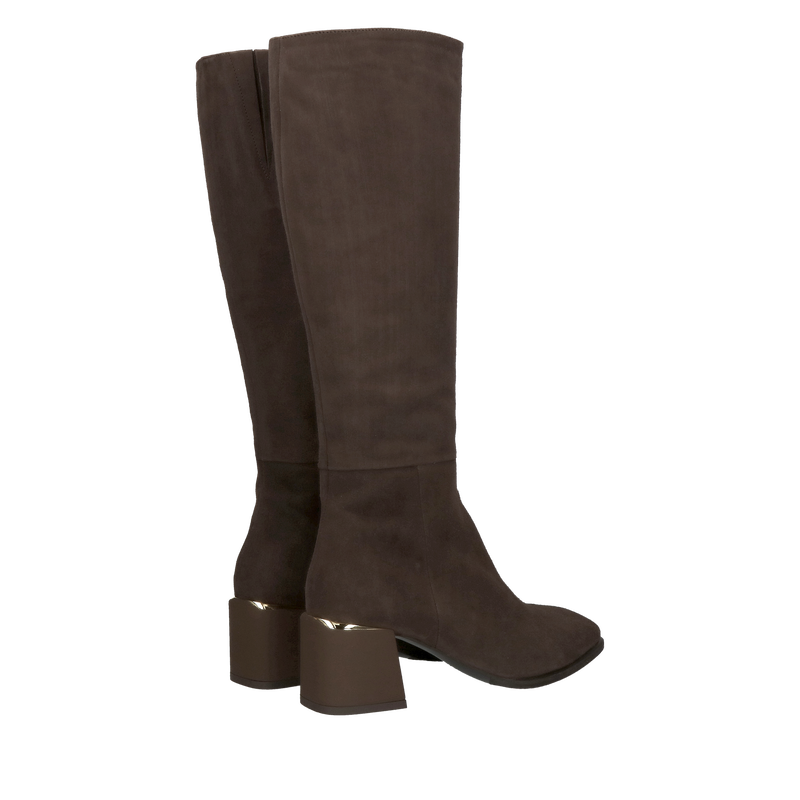 Kozaki zamszowe na słupku, brązowe damskie kozaki ze skóry zamszowej, kozaki w modnym czekoladowym kolorze