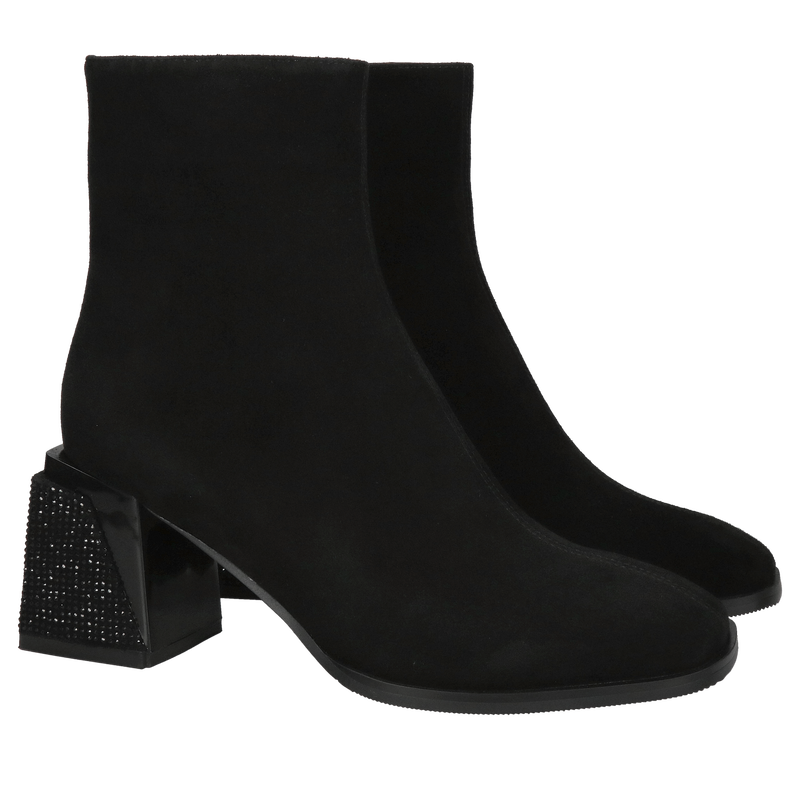 Botki zamszowe damskie, eleganckie botki zamszowe, styl i jakość