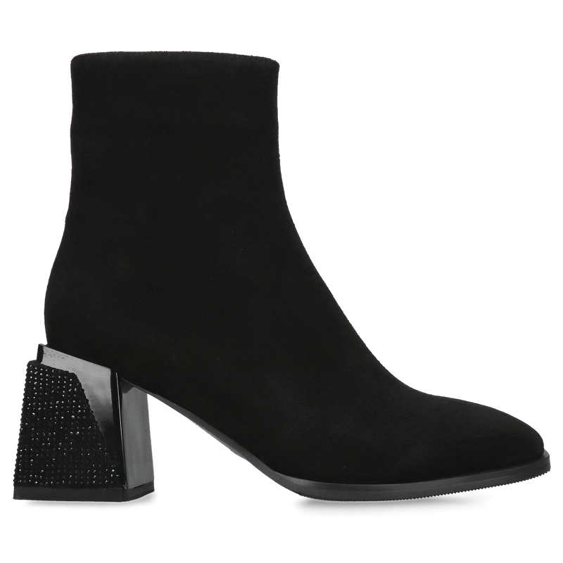 Botki zamszowe damskie, eleganckie botki zamszowe, styl i jakość