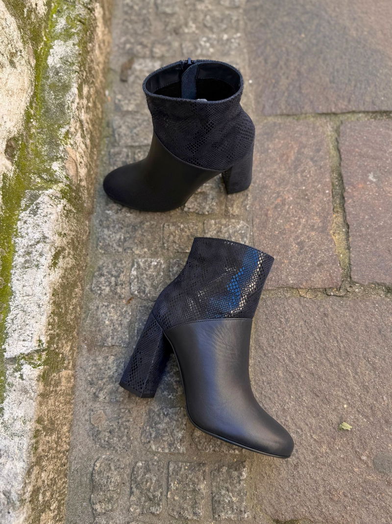 Botki damskie na słupku – połączenie zamszu i skóry licowej, Konopka shoes