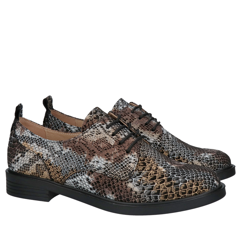 Wygodne szerokie buty damskie, półbuty damskie skórzane, półbuty damskie sznurowane