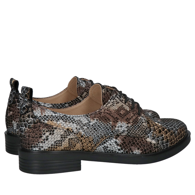 Wygodne szerokie buty damskie, półbuty damskie skórzane, półbuty damskie sznurowane