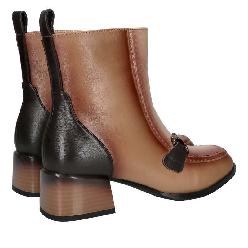 Botki damskie na klocku, brązowe botki eleganckie, klasa i styl w jednym