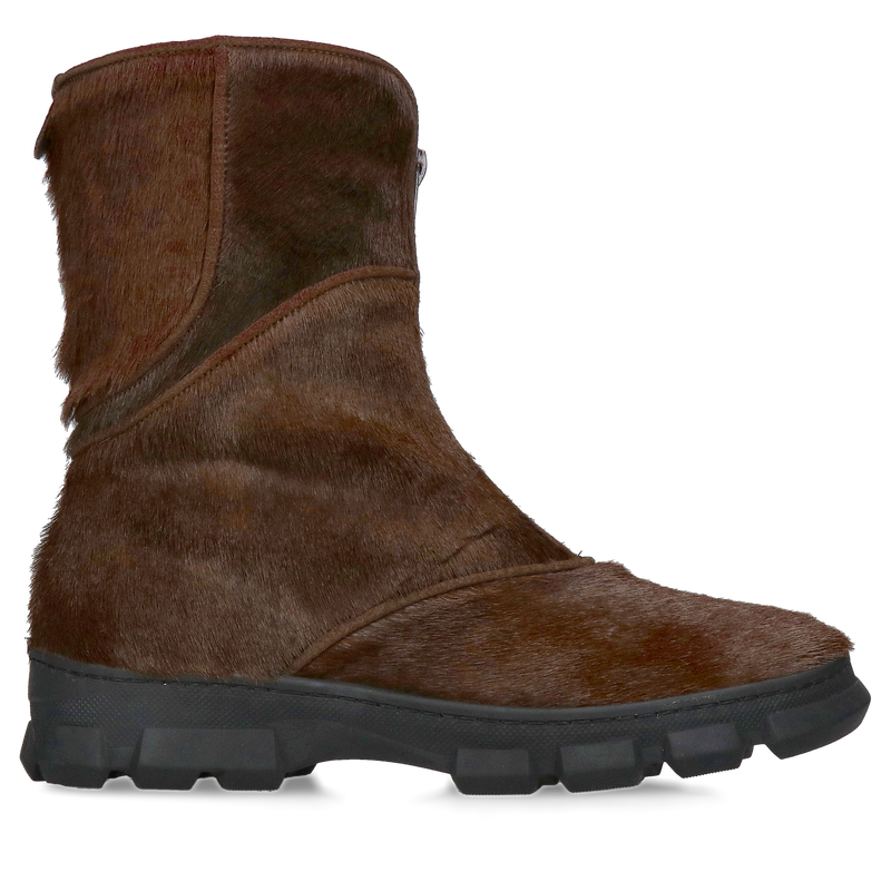 Buty z futrem naturalnym, idealne na mroźne zimy