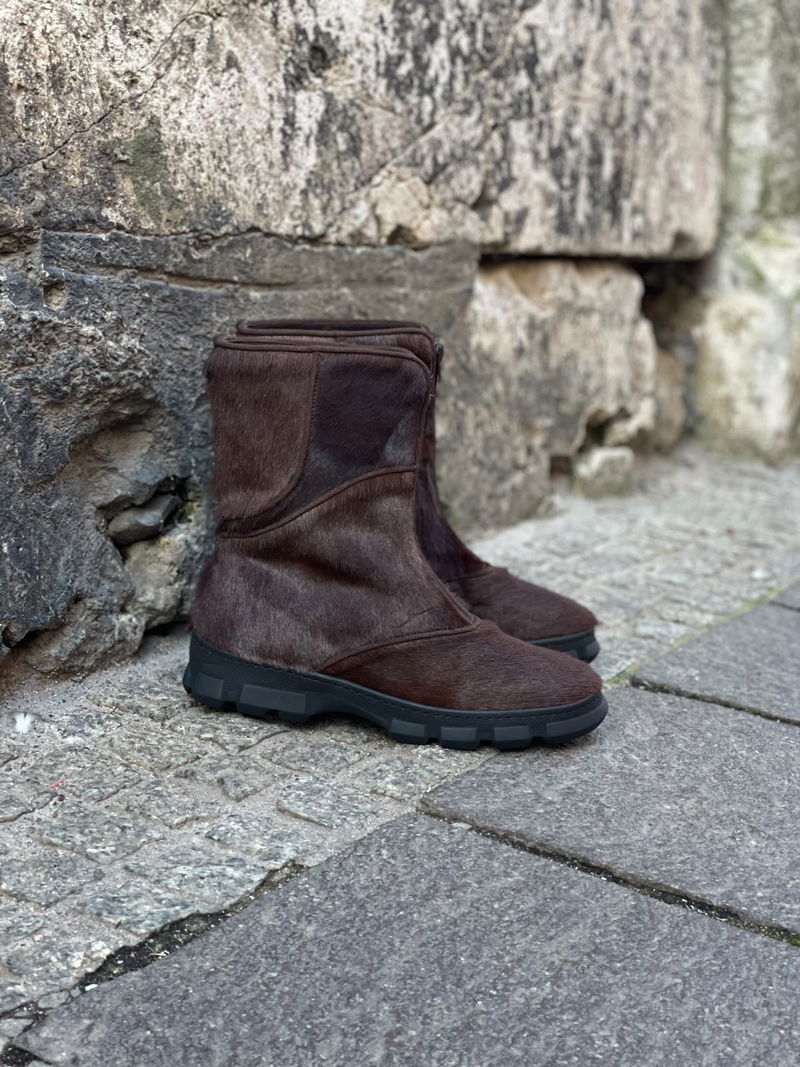 Buty z futrem naturalnym, idealne na mroźne zimy, brązowe śniegowce