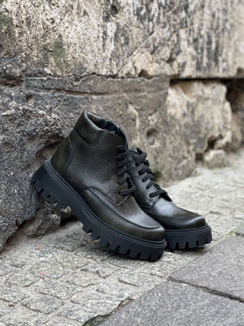 Trzewiki damskie skórzane sznurowane, buty zimowe na grubej podeszwie