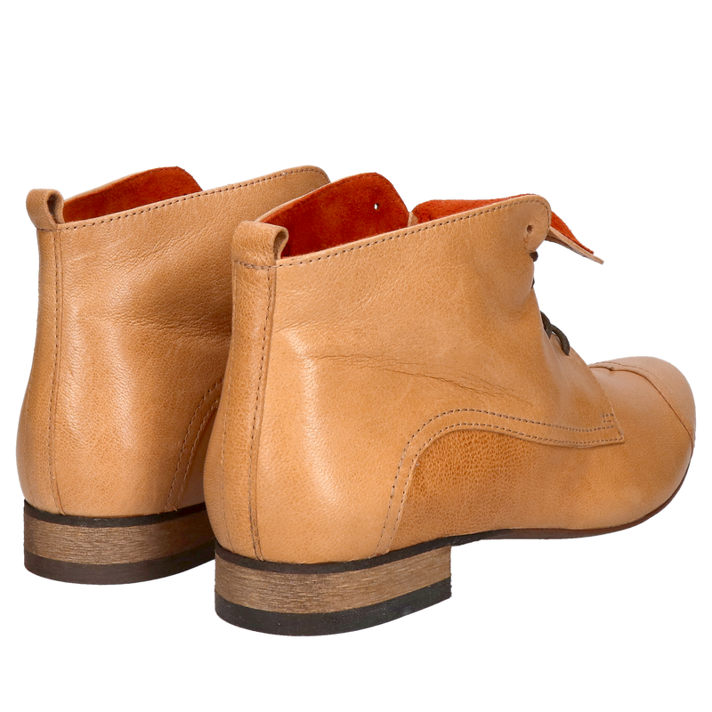 Niskie rude botki damskie nie ocieplane ze skóry z ozdobnym wykończeniem pomarańczowego zamszu, Konopka Shoes
