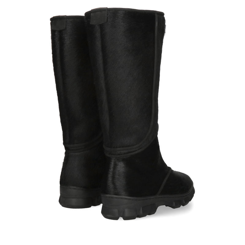 Wysokie śniegowce z naturalnym futrem, ciepłe kozaki damskie z futerkiem