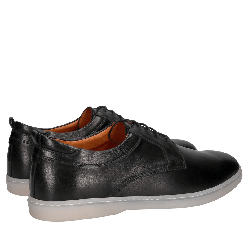 Lekkie i wygodne półbuty męskie, czarne buty męskie na co dzień od polskiego producenta