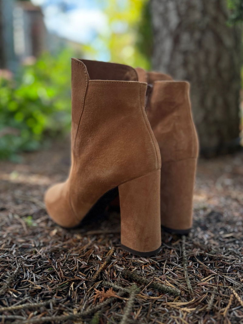 Zamszowe rude botki na wysokim obcasie, zimowe buty damskie na słupku