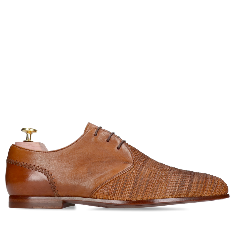 Buty premium na grubej podeszwie skórzanej – klasyczne i eleganckie