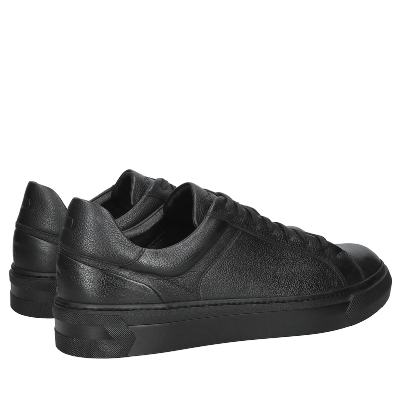 Czarne męskie sneakersy skórzane, modne i wygodne sneakersy na czarnej podeszwie