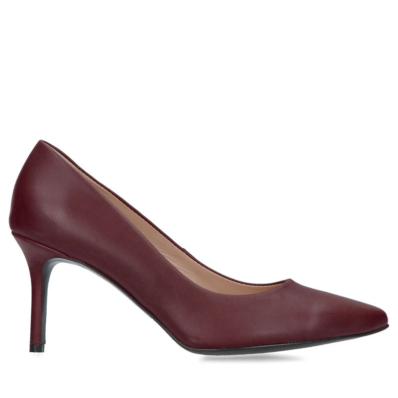 Bordowe szpilki damskie na niskim obcasie, czółenka ze skóry na nie wysokim obcasie
