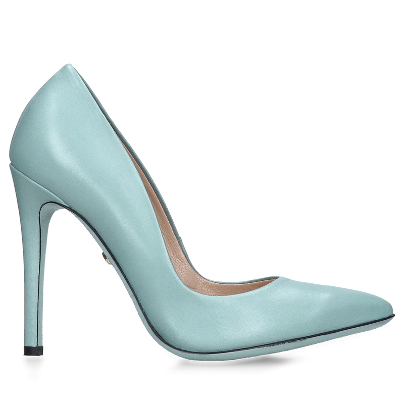 Wysokie błękitne szpilki na skórzanej podeszwie, luksusowe szpilki z niebieską podeszwą