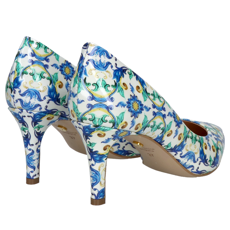 Wyjątkowe szpilki ze skóry lakierowanej, wygodne czółenka do szpica, szpilki do sukienki