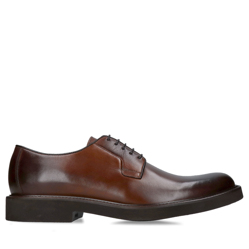 Męskie półbuty sznurowane smart casual, brązowe buty męskie na grubszej podeszwie