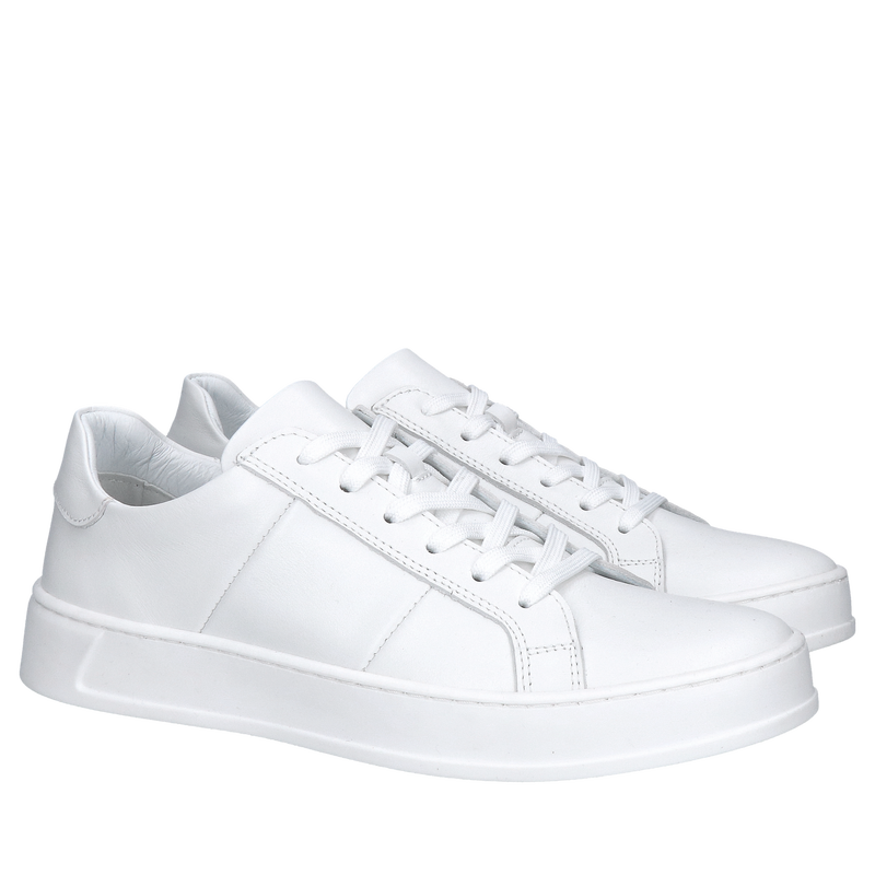 Lekkie białe sneakersy damskie ze skóry, białe buty damskie sportowe do letniej sukienki