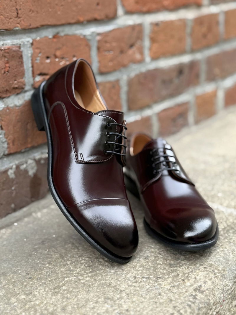 Wizytowe bordowe buty męskie do garnituru, eleganckie derby ze skóry naturalnej