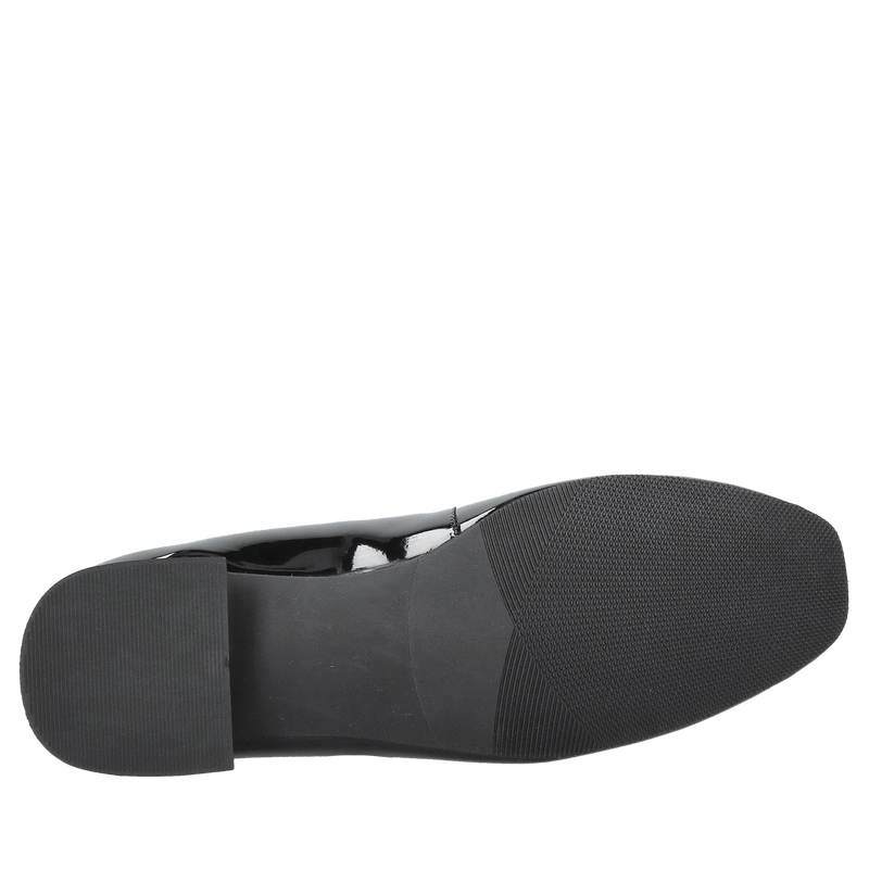 Damskie baleriny ze skóry lakierowanej, baleriny Mary Jane na pasek przy podbiciu od polskiego producenta