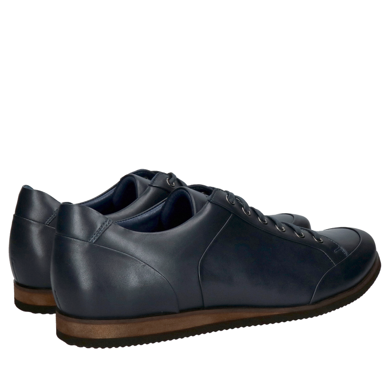 Granatowe męskie półbuty na co dzień, wygoda i komfort od polskiego producenta