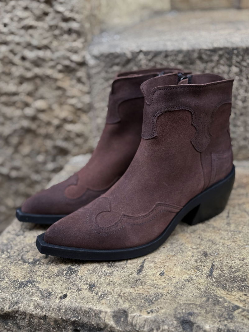 Damskie czekoladowe kowbojki ze skóry nubukowej, wygodne kowboje damskie z zamkiem