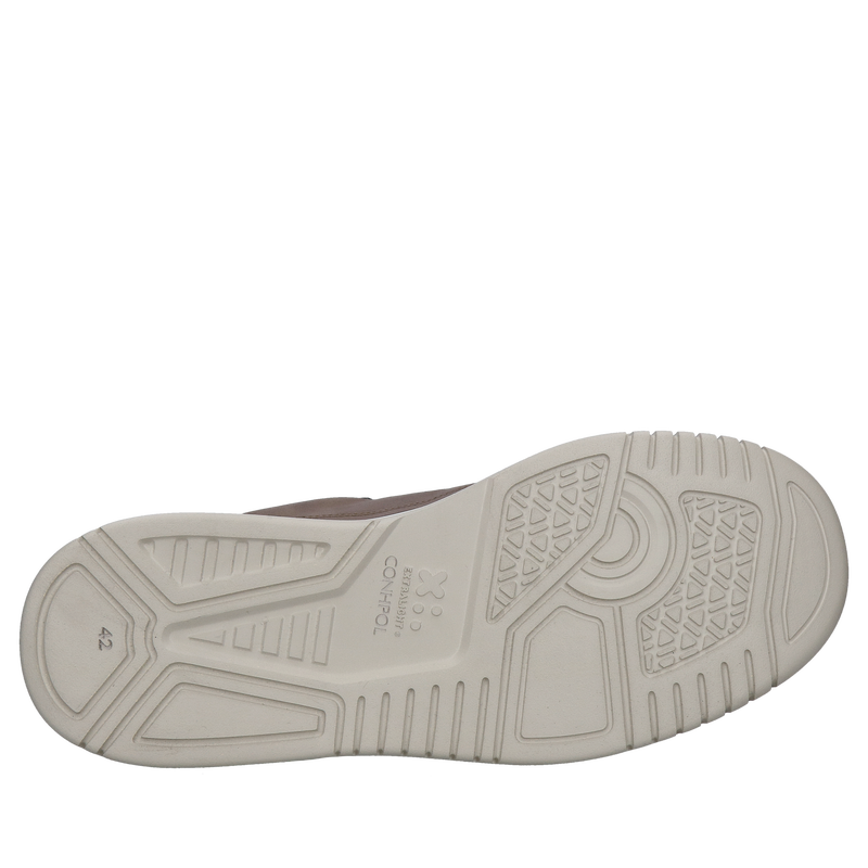 Buty sportowe na co dzień na szerszą stopę, jakość premium obuwia sportowego od polskiego producenta