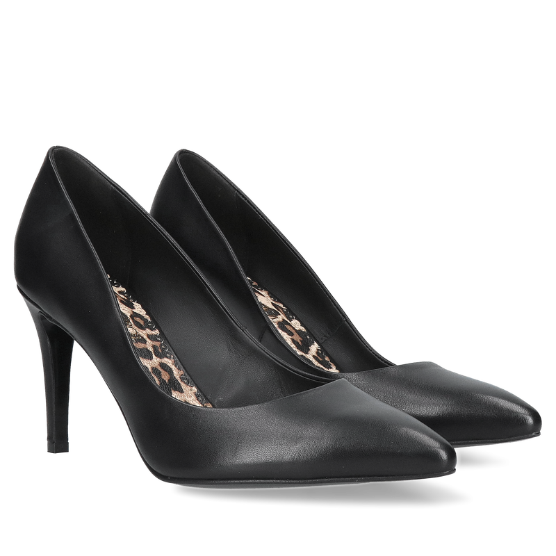 Wygodne i eleganckie szpilki damskie z czarnej licowej skóry naturalnej